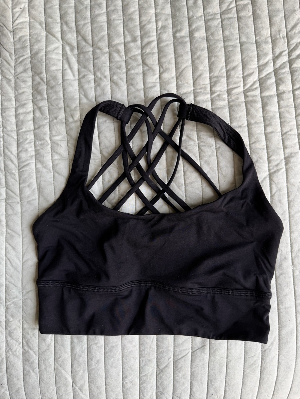Lululemon free to be wild longline bra black